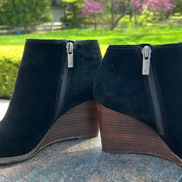 LUCKY BRAND ANKLE BOOTIES - Picture 7 of 12